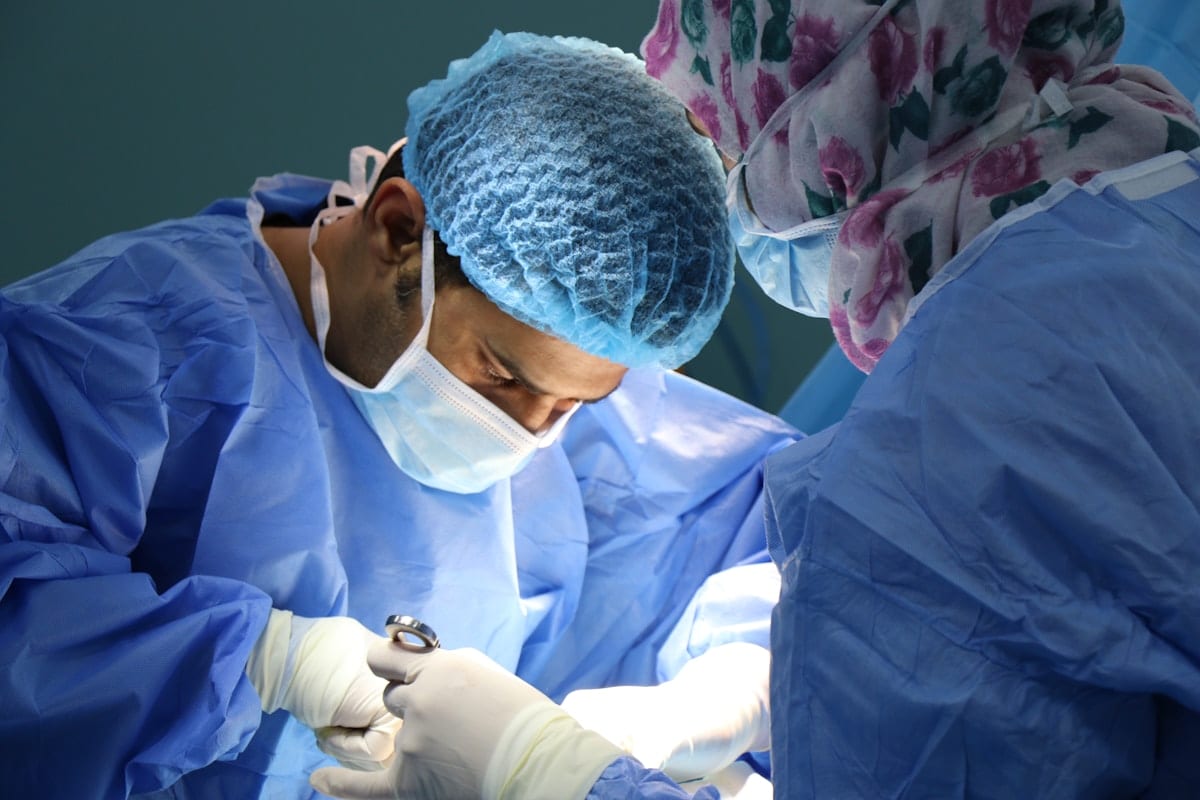 Organized medical supply station with sterile wound care materials for treating minor burns and preventing infection in an emergency setting
