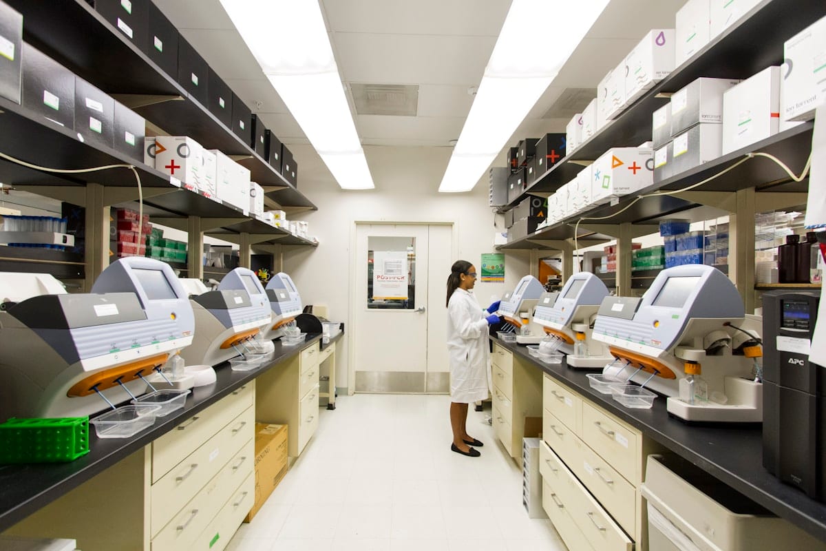 On-site blood tests and lab work for Grapevine TX residents at ER Of Fort Worth